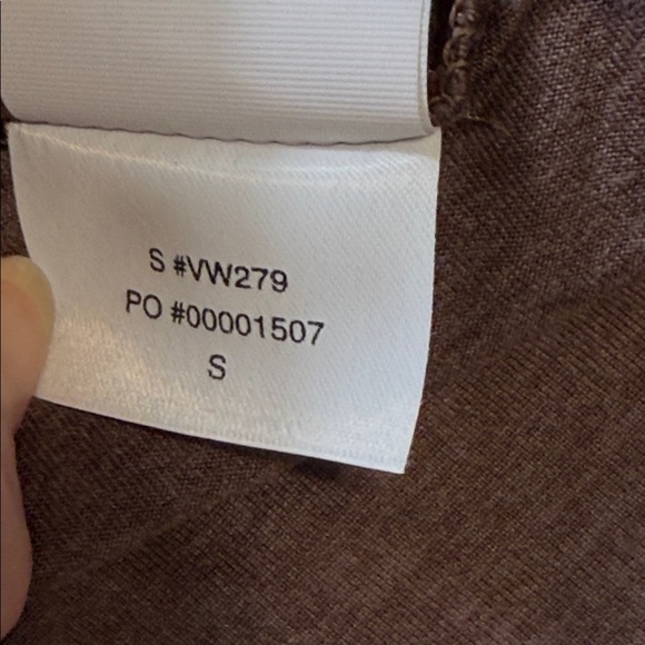 Vuori Women's Halo Oversized Hoodie
Style VW279 - Picture 7 of 8